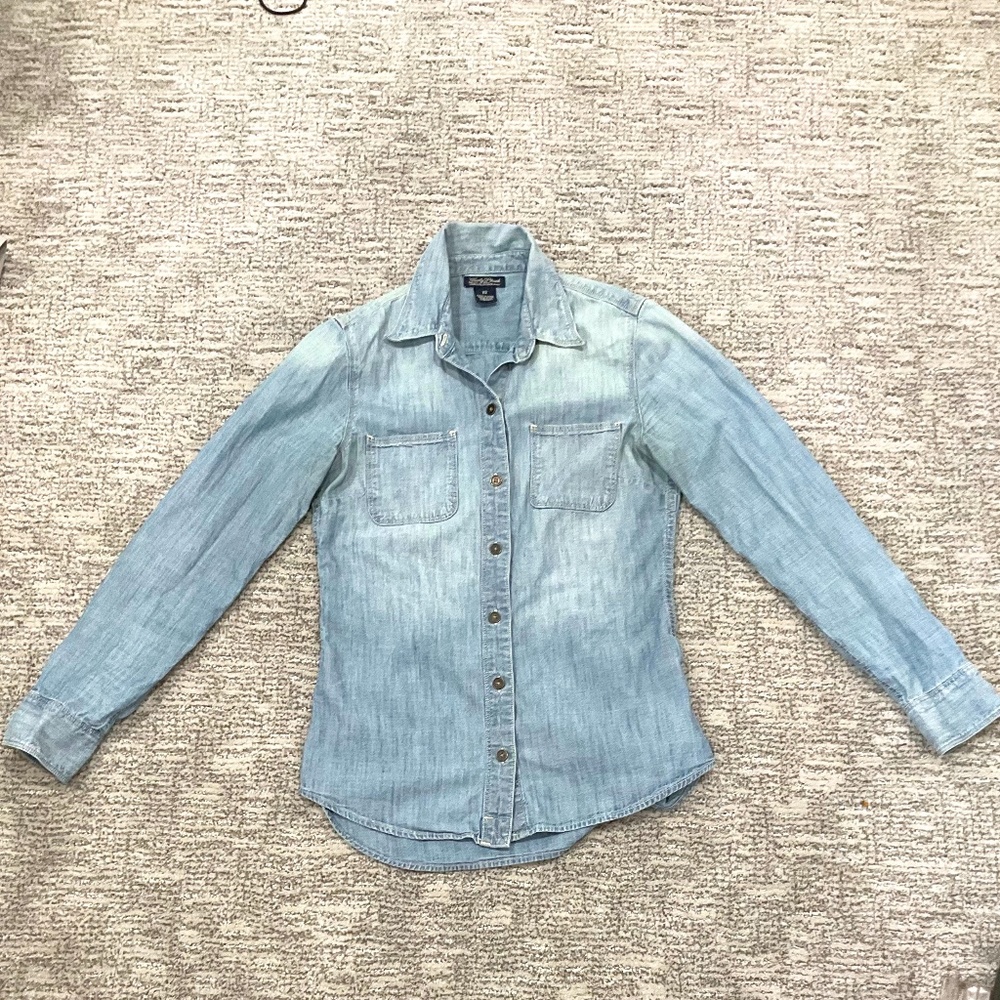 XS Luck Brand Chambray Button Down Shirt